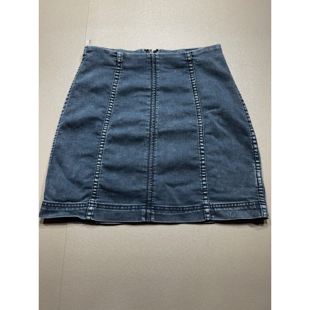 Free People Seamed Denim Mini Skirt Blue Exposed Back Zip Size 2